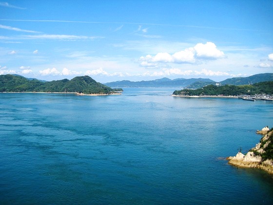 来島海峡大橋の橋上から見る瀬戸内海の絶景