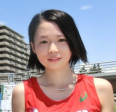 杉本恵理さん(18)