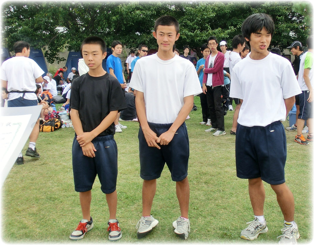 男子の部６位入賞の東大阪市立小阪中学校