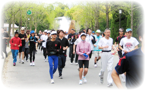大阪城天守閣マラソンのスタート風景